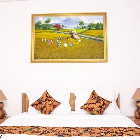 Santi Homestay Canggu  Exterior photo