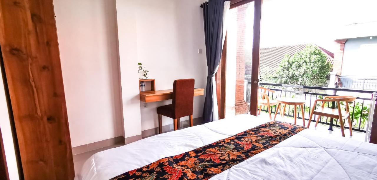 Santi Homestay Canggu  Exterior photo