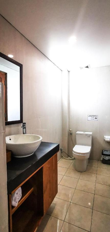 Santi Homestay Canggu  Exterior photo