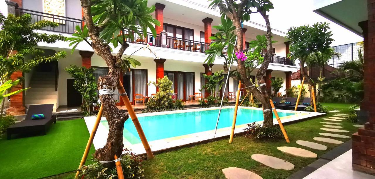 Santi Homestay Canggu  Exterior photo