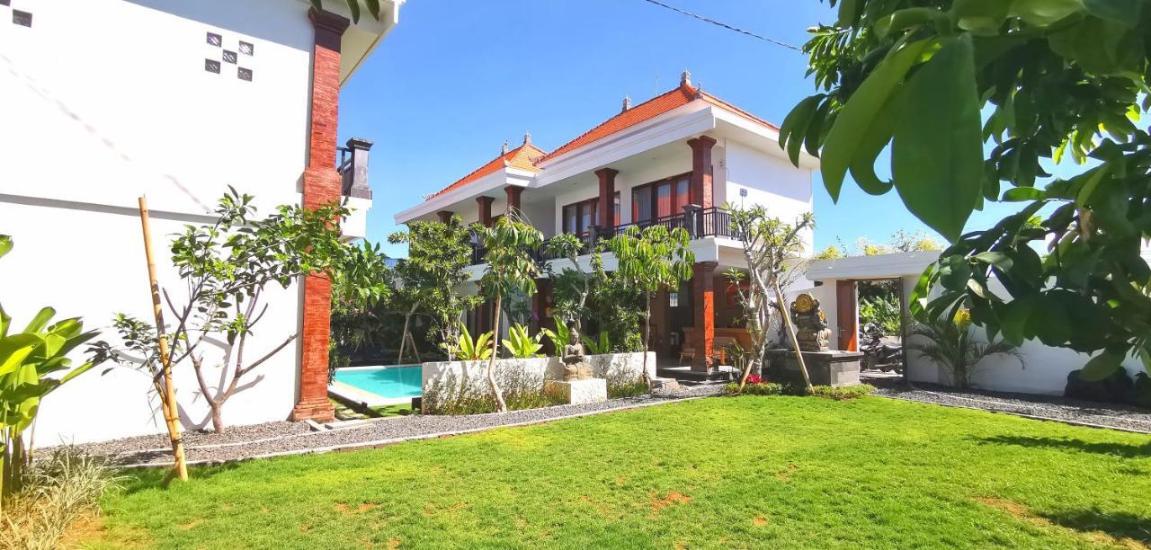 Santi Homestay Canggu  Exterior photo